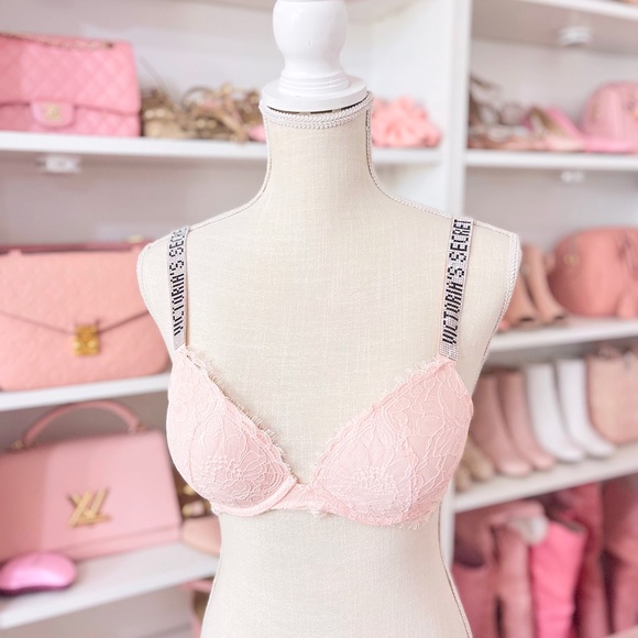Victoria's Secret Other - 34B Victoria’s Secret Very sexy push up bra - pink